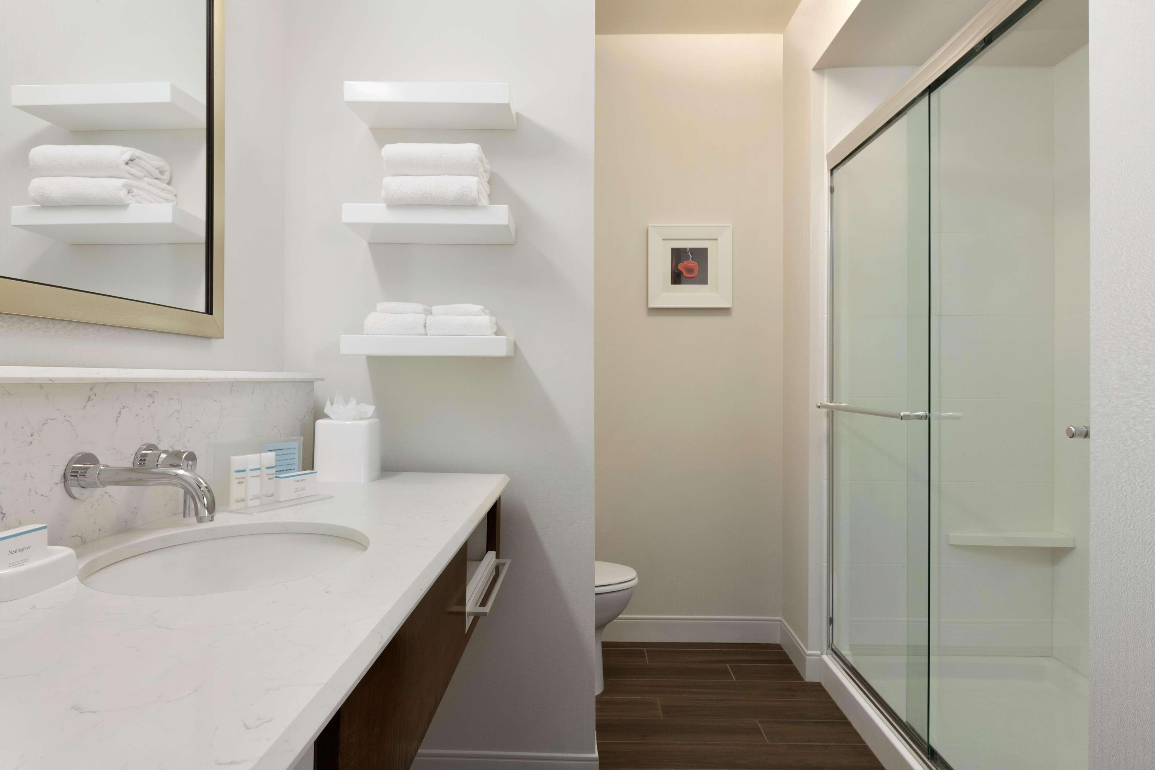 Hampton Inn & Suites Seattle/Renton, Wa Bagian luar foto
